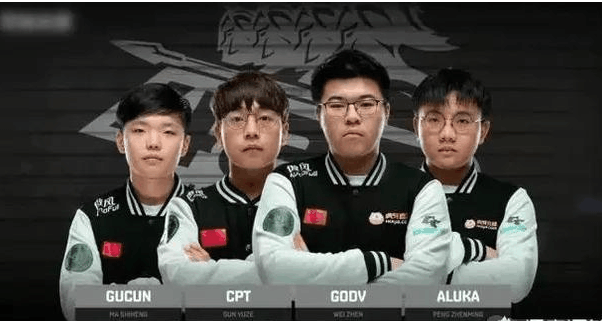 在高位策应 在高位策应