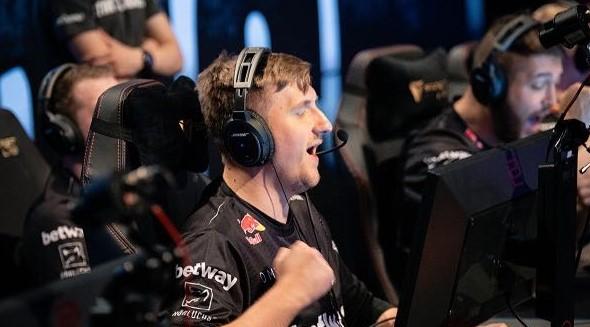 具有跨越分 具有跨越分